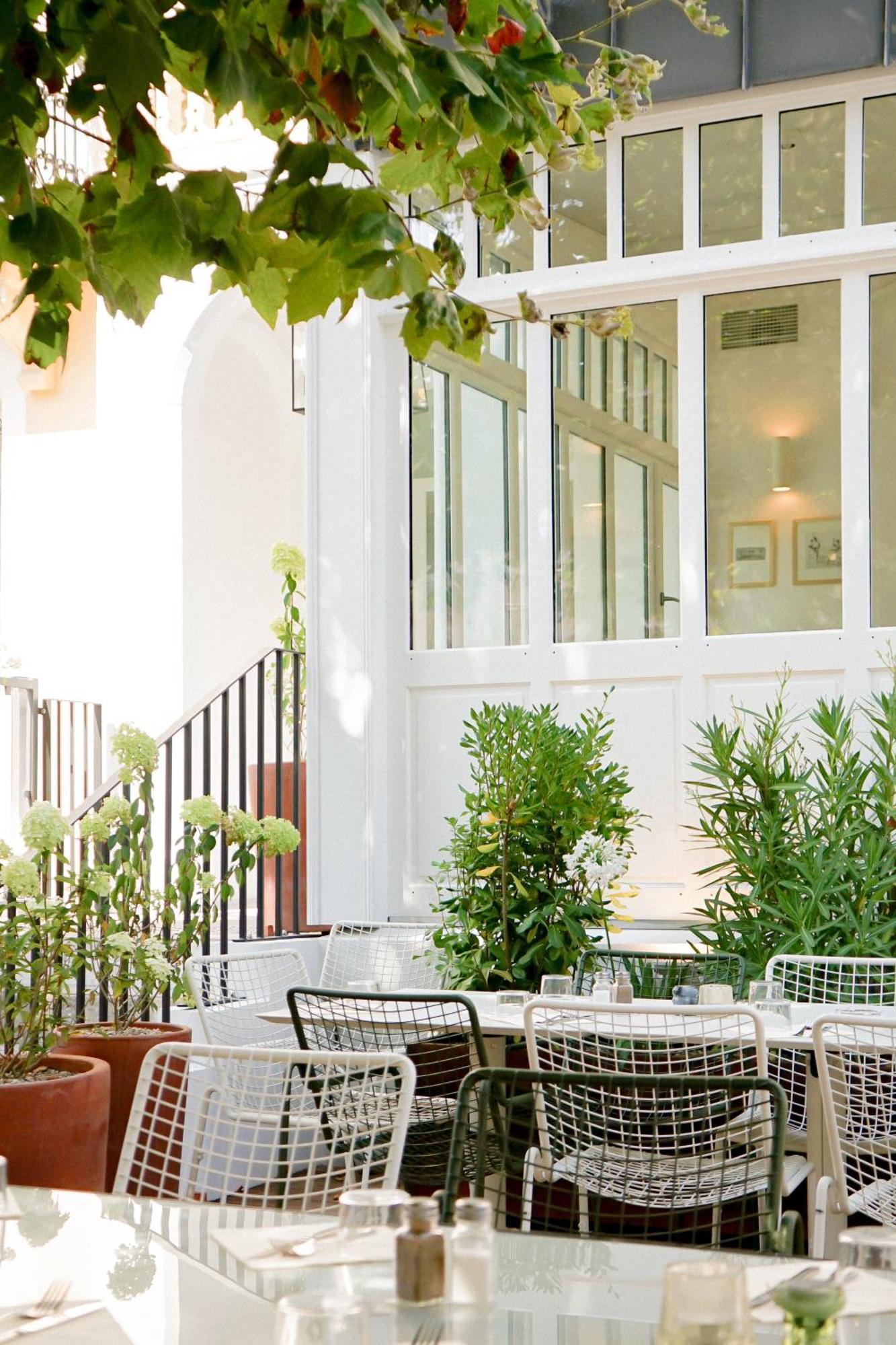 Alfred Hotels Les Halles Biarritz Exterior photo